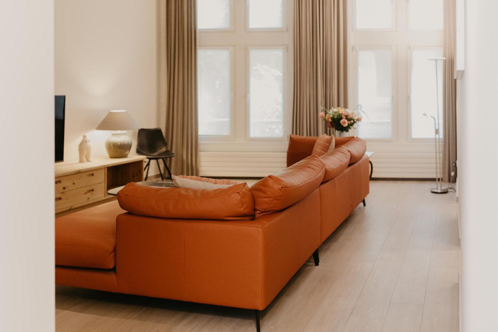 Blue Bird Residence Antwerpen Bagian luar foto