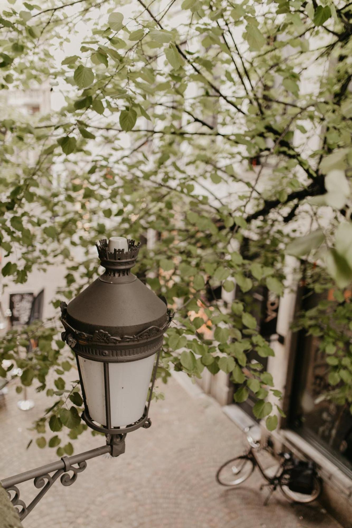 Blue Bird Residence Antwerpen Bagian luar foto